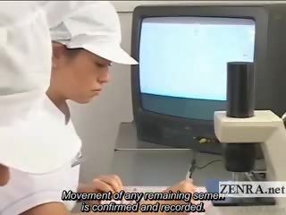 Subtitled oděná žena nahý mužské japonsko kondom laboratory honění výzkum