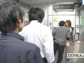 Omituiset japanilainen lähettää toimisto tarjoukset povekas suullinen porno pankkiautomaatti